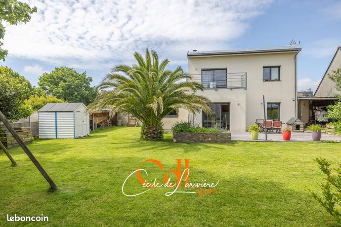 Propriété 5 pièces 135 m²