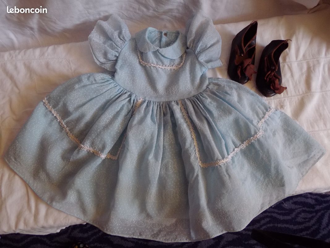Robes de poupées + chaussures (image 2)
