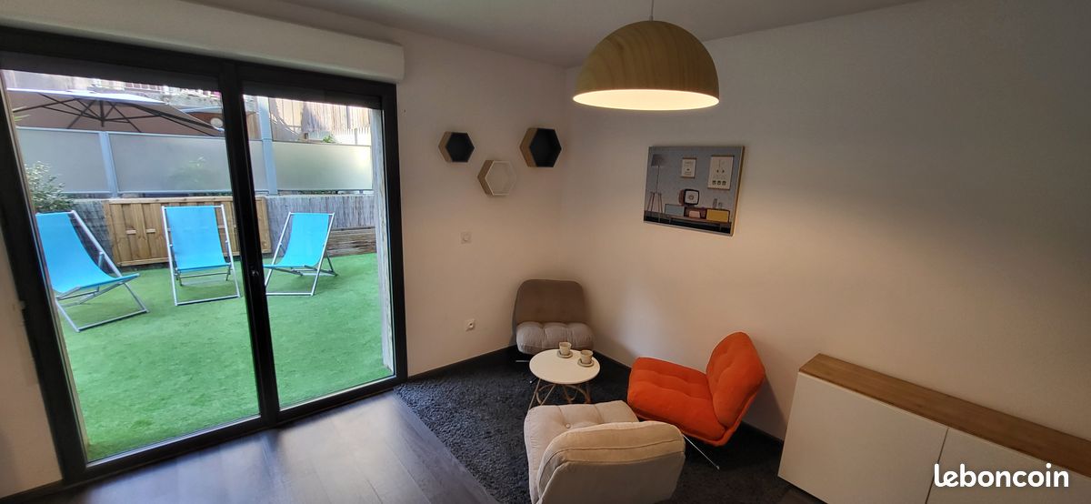 Appartement 2 pièces 47 m² · à Bordeaux · 47 m² · 976 €/mois