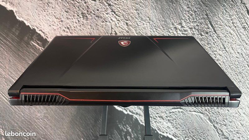 Gp73 Leopard Msi Laptop 1070 Gtx PC PORTABLE GAMING MSI GP73 8RF