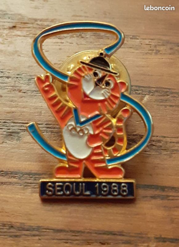 LOT DE 5 pin's jeux olympiques avec attaches EUR 15,00 - PicClick FR