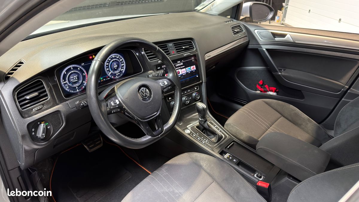 VOLKSWAGEN GOLF ALLTRACK 2.0 TDI 184CH 4MOTION DSG7 - PAS D'ADBLUE - CARPLAY CAM DE RECUL - ATTELAGe (image 28)