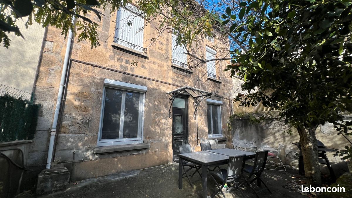 Maison 7 pièces 111 m² · à Saint-Étienne · 111 m² · 290 000 €