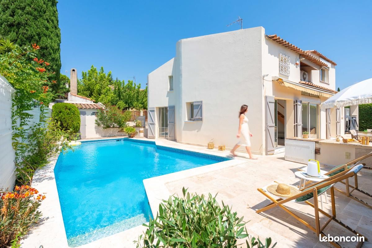 Maison 6 pièces 200 m² · à Plan-de-Cuques · 200 m² · 619 000 €