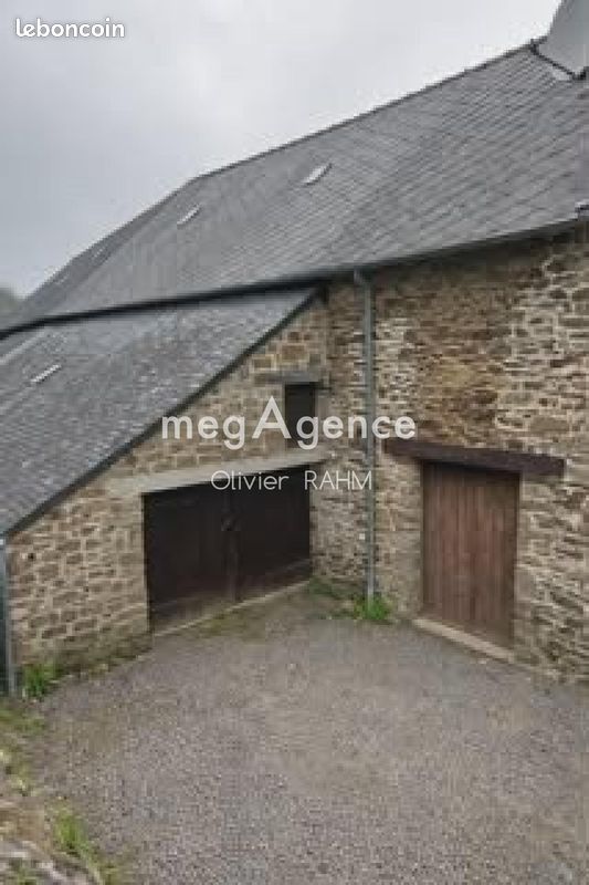Maison 3 pièces 112 m² · à Saint-Broladre · 112 m² · 63 000 €