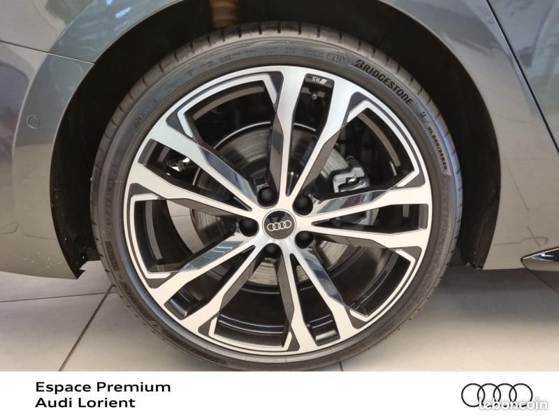 Audi A5 Avant 2.0 e-hybrid 299ch S line quattro S tronic 7 (image 21)