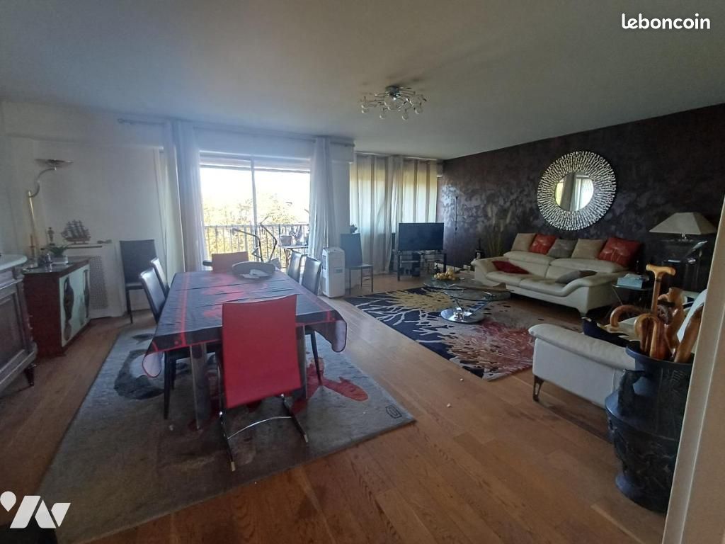 Appartement 5 pièces 149 m² · à Rueil-Malmaison · 149 m² · 819 000 €