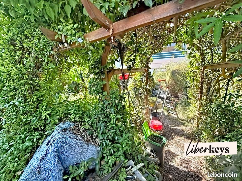 Appartement 2 pièces 41 m² · à Antibes · 41 m² · 295 000 €