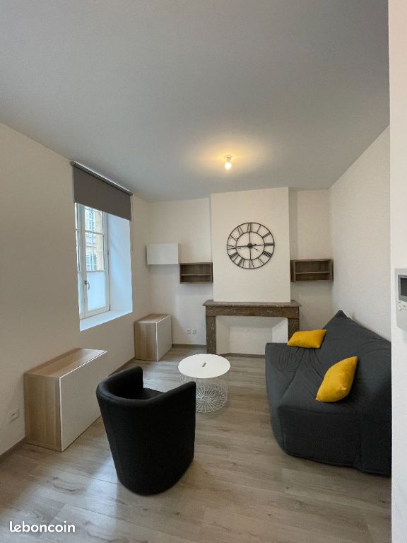 Studio 1 pièce 22 m²