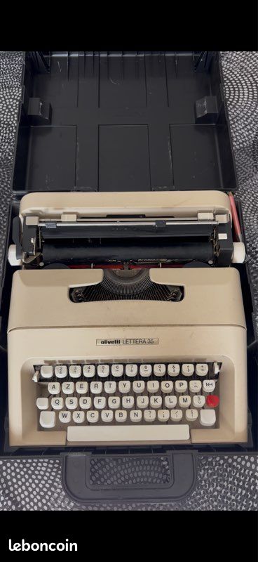 Machine à écrire vintage collector Olivetti LETTERA 35 (image 4)