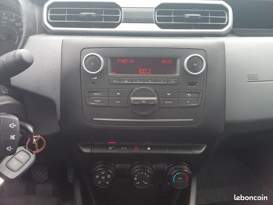 Dacia duster 0.9 tce 90 essential (image 26)