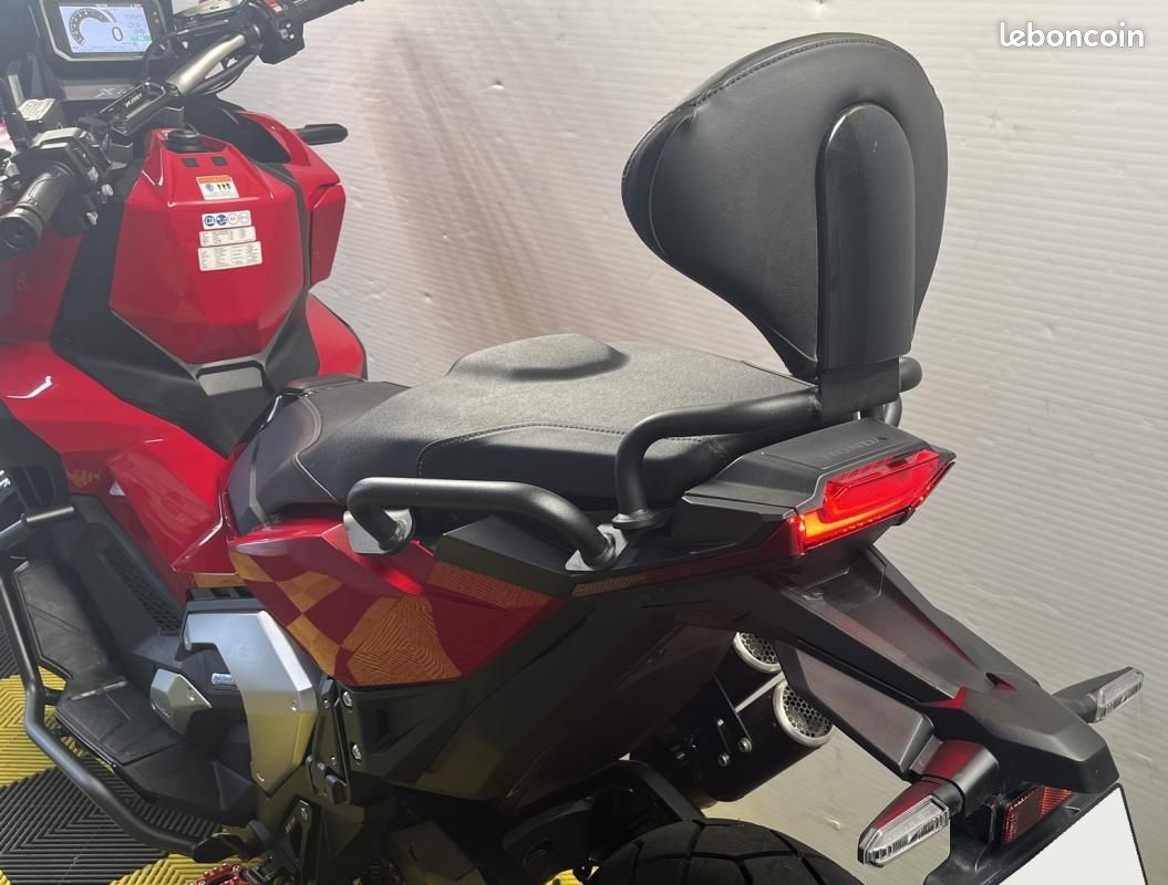 Honda X-ADV 750 MY22 (image 8)
