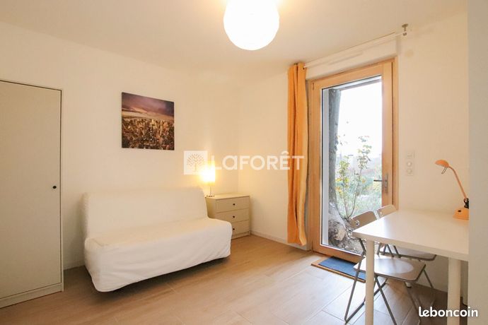 Studio 1 pièce 15 m²