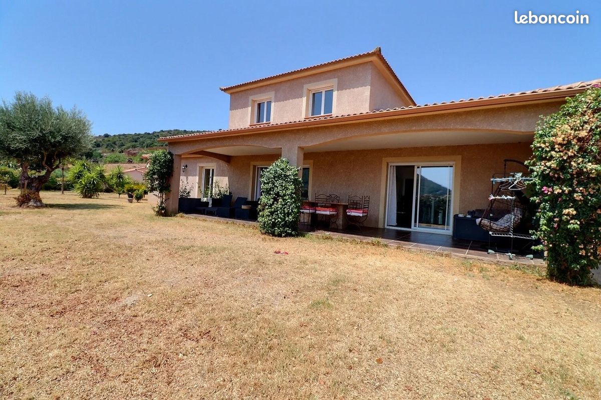 Maison 7 pièces 167 m² · à Ajaccio · 167 m² · 650 000 €