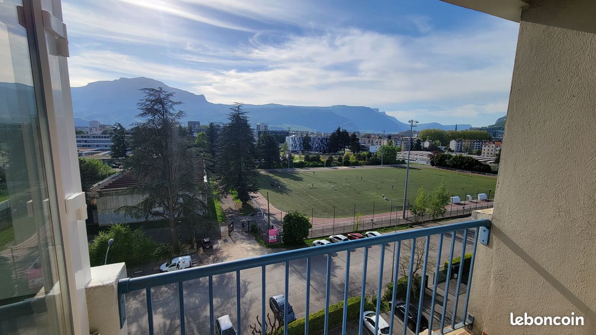 Appartement 3 pièces 62 m² · à Grenoble · 62 m² · 1 000 €