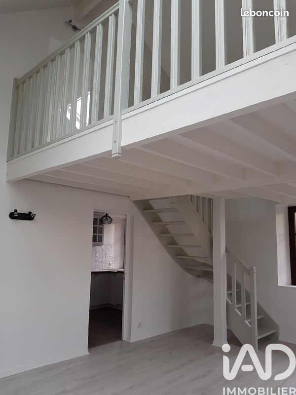 Appartement 2 pièces 53 m² · à Chambly · 53 m² · 935 €