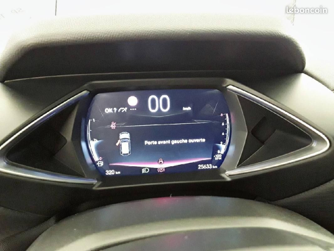 DS 3 PureTech 100 BVM6 - Bastille (image 13)