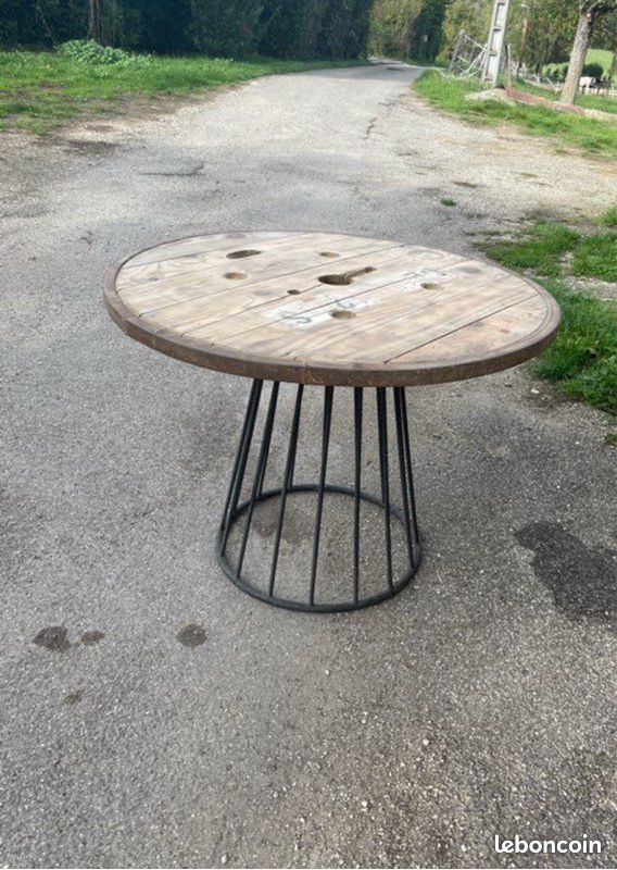 Table touret cerlcé industrielle (image 2)
