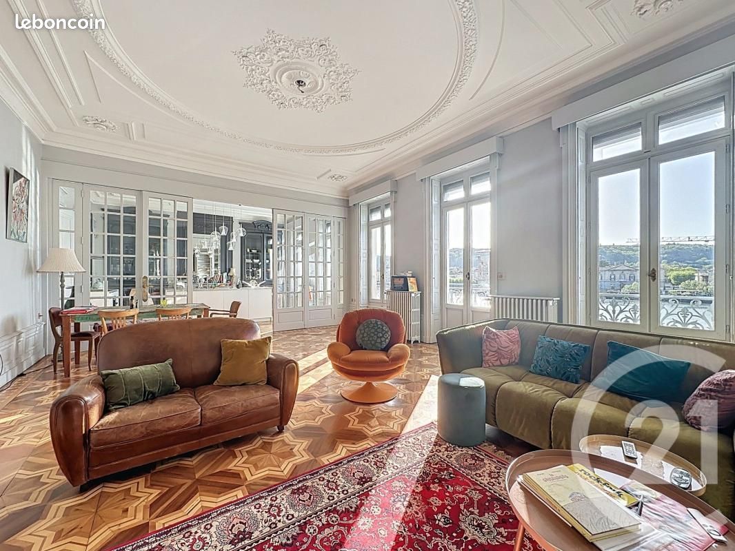 Appartement 5 pièces 162 m² · à Vienne · 162 m² · 459 000 €