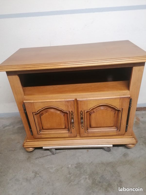 Meuble TV chêne (image 1)