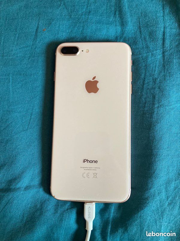IPhone 8+ rose pâle (image 2)