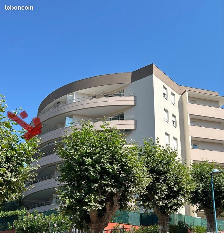 Appartement 2 pièces 51 m² · à Mandelieu-la-Napoule · 51 m² · 298 000 €