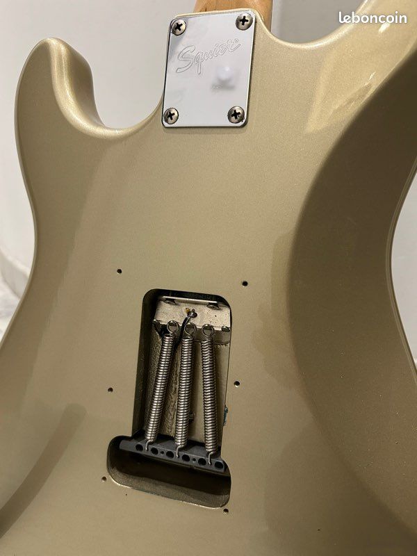Squier stratocaster standard 2001 (image 7)