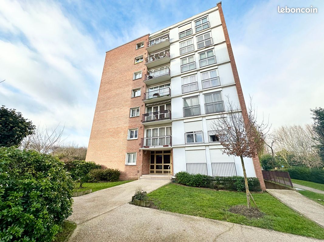 Appartement 4 pièces 77 m² · à Enghien-les-Bains · 77 m² · 267 000 €