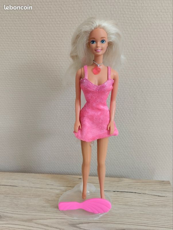 Leynir Beluga Little Princess Doll Barbie 1997 Sweetheart Sweet