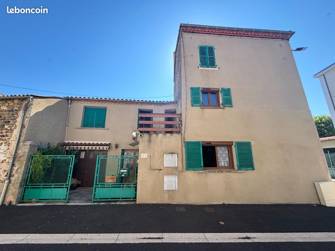 Maison 5 pièces 93 m² · à Lempdes-sur-Allagnon · 93 m² · 99 000 €