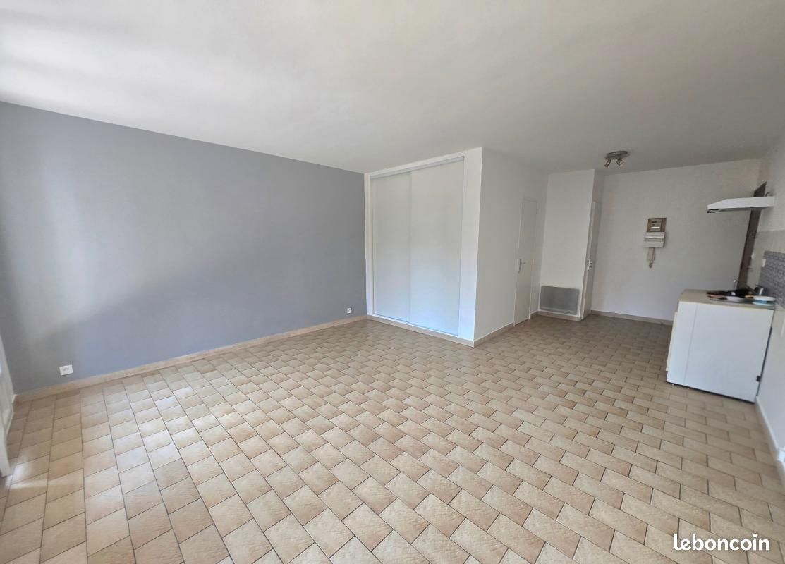 Appartement 1 pièce 31 m² · à Marignane · 31 m² · 122 000 €
