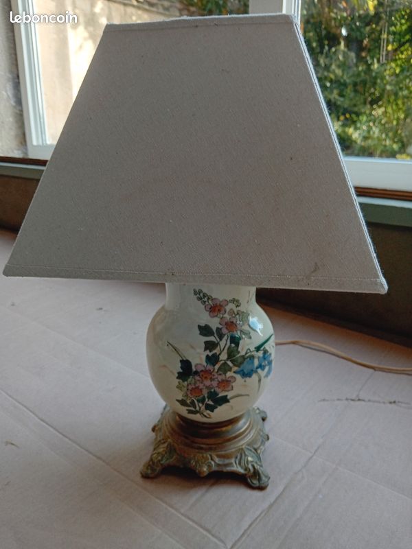 Belle lampe ancienne Napoléon 3 (image 1)
