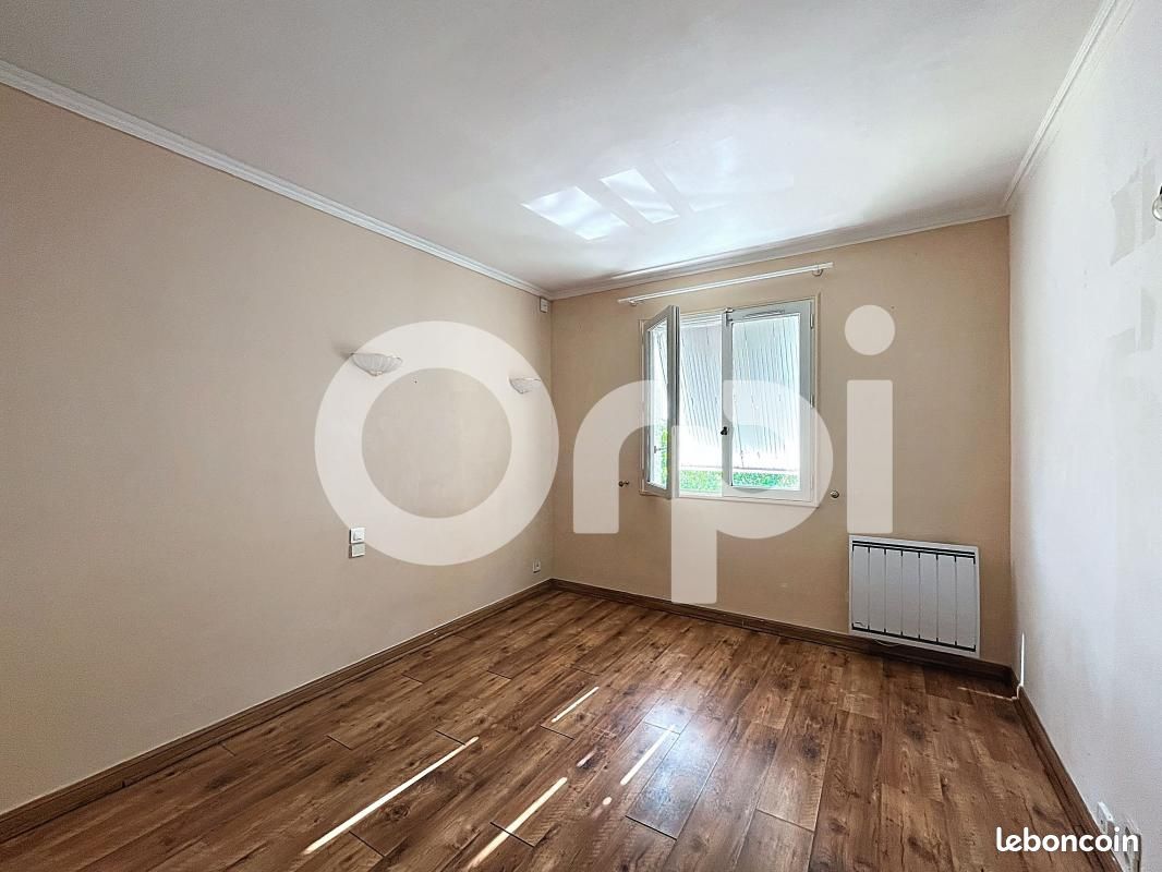 Maison a louer brive-la-gaillarde - 4 pièce(s) - 117 m2 - Surfyn