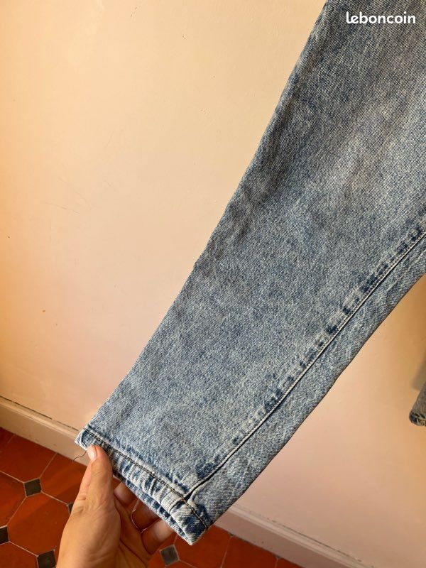 Jeans coupe droite Zara taille 40 femme en très bon état Vêtements