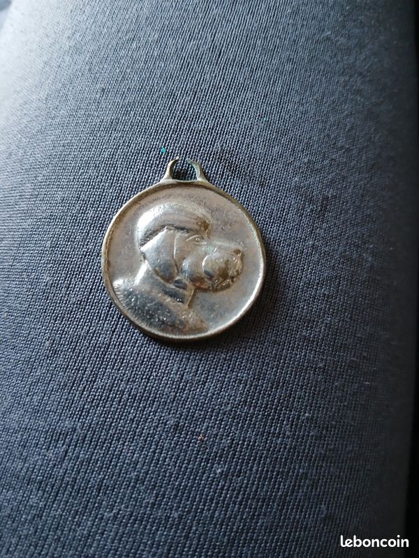 Médaille ancienne sos animaux pour collection (image 1)