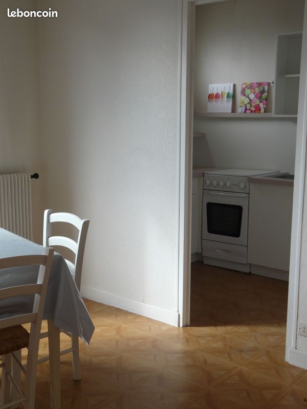 Appartement 1 pièce 27 m² · à Fougères · 27 m² · 380 €/mois