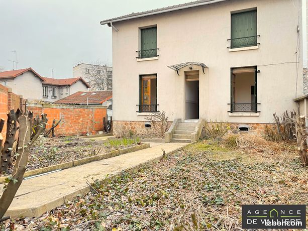 Maison a louer nanterre - 8 pièce(s) - 230 m2 - Surfyn