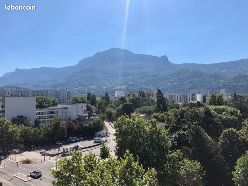 Appartement 4 pièces 65 m² · à Grenoble · 65 m² · 135 000 €