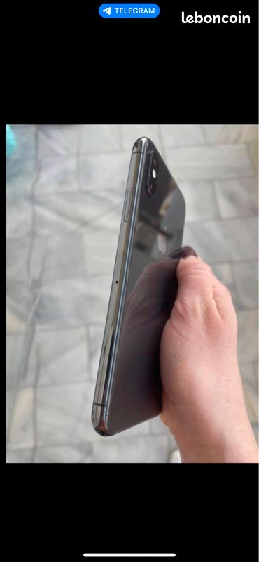 IPhone Xs 64gb (image 2)