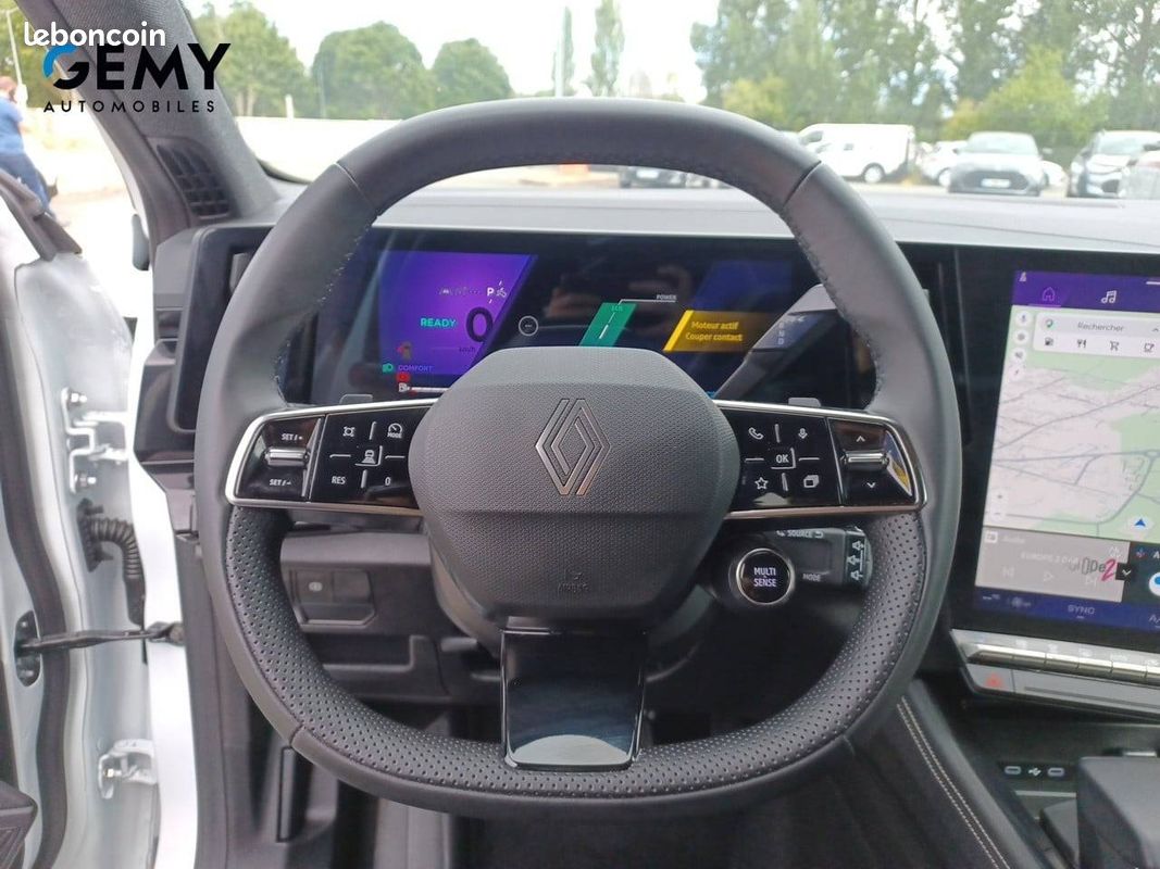 RENAULT Austral full hybrid E-Tech 200 ch Techno (image 13)