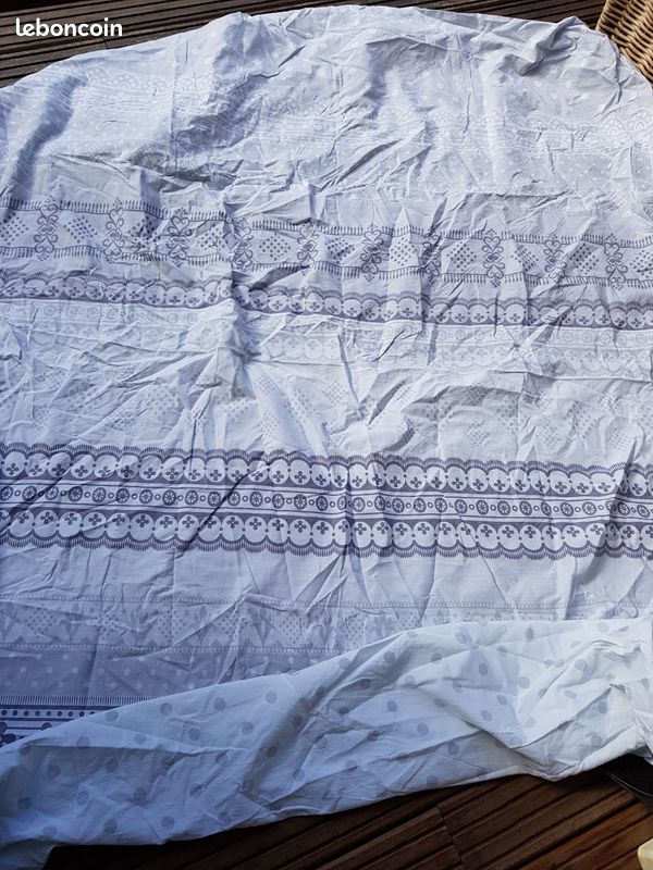 Drap housse et les 2 taies (image 1)