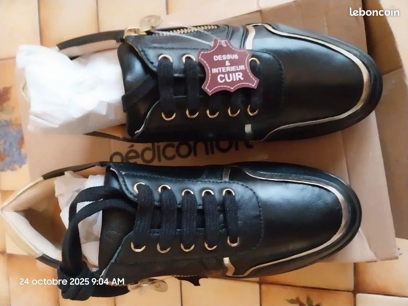 Pediconfort Derbies Cuir détails métallisés - Femme - Taille : 39 - Couleur : Noir Verni dès 49,99 € - sur Pediconfort Derbies Cuir détails métallisés - Femme - Taille : 39 - Couleur : Noir Verni dès 49,99 € - sur