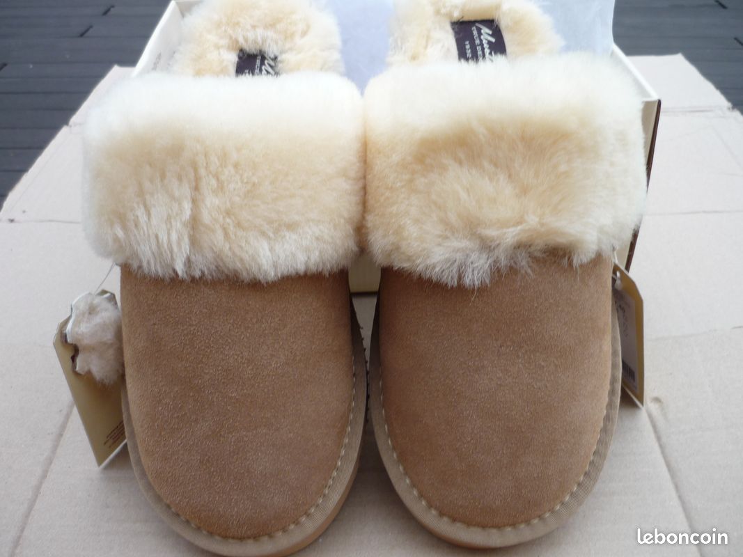 Chaussons Fourrure Et Cuir ASH Janine - Talon Haut Aiguille, Taille 38.5/8.5 US, Occasion Comme Neuf