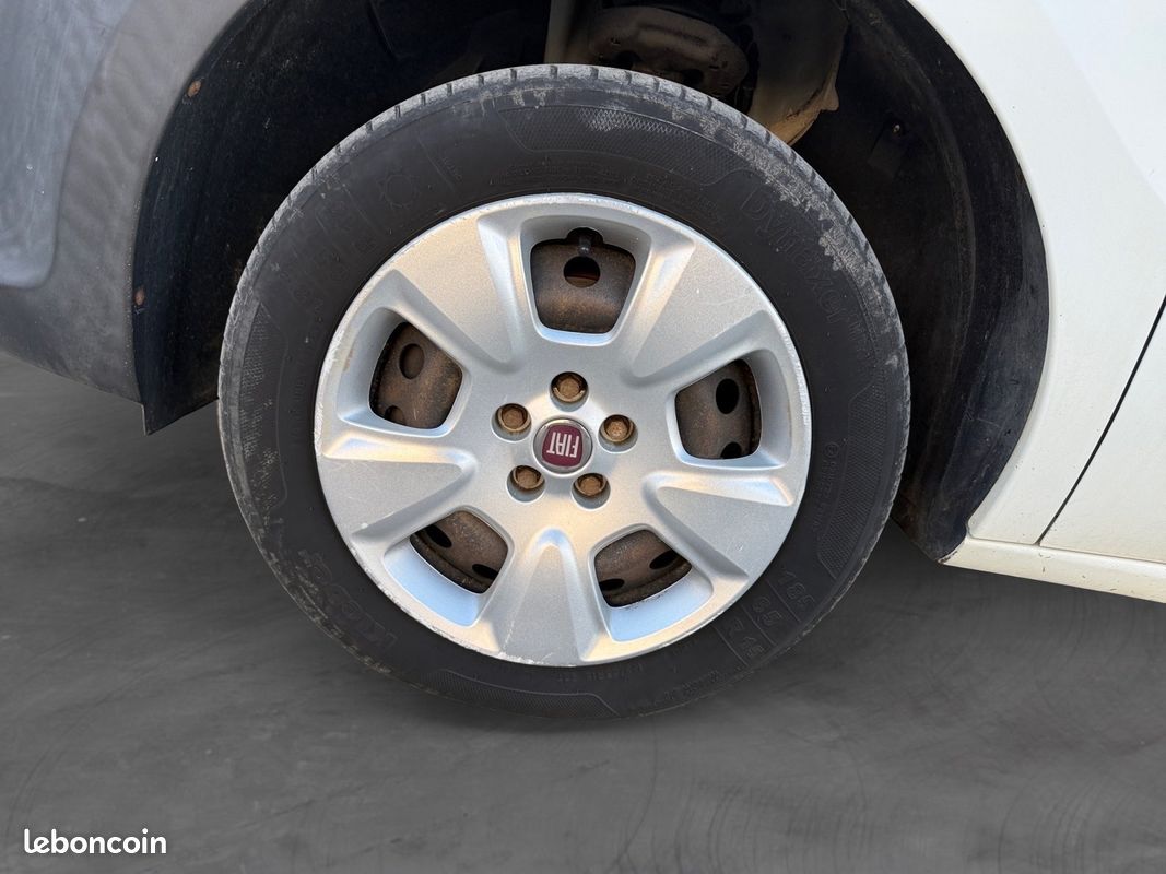 FIAT DOBLO 1.3 Multijet 16v 90 ch S/S DPF Team (image 24)