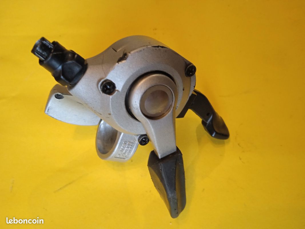 Housse de selle Honda XR/XLS/XLR/Trail - OLD MX Housse de selle Honda XR/XLS/XLR/Trail - OLD MX