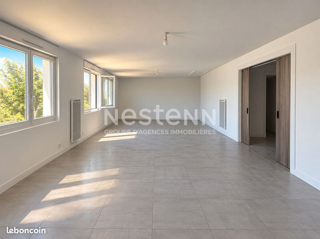 Appartement 5 pièces 134 m² · à Péaule · 134 m² · 181 650 €
