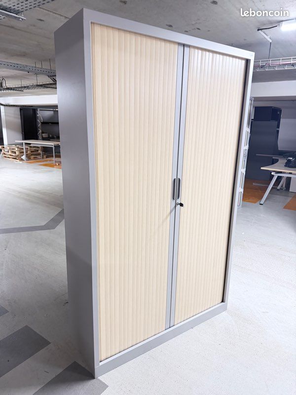 Armoire haute métallique rideaux 200x120 cm – Occasion professionnelle (image 5)