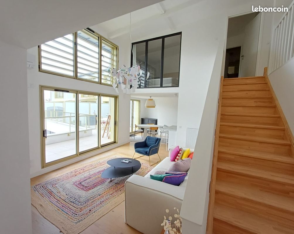 Appartement 4 pièces 105 m² · à Bordeaux · 105 m² · 2 680 €/mois