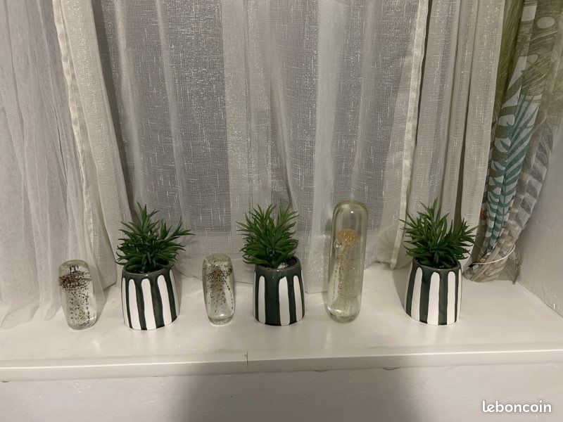 Decorations maisons ( vases en verres + vase à fleurs) (image 2)