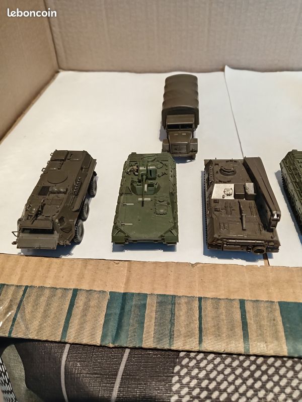Lot De 10 Camions Anciens 1/87 HO - Marques Roco, Wiking - Miniatures De Collection